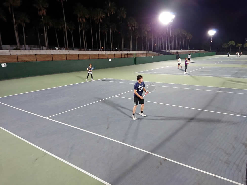 編集に戻る2018.12.21 金曜日 経験者 チャンピオンゲーム in 県営鴨池テニスコート 鹿児島テニスサークル 週末修行 WBT